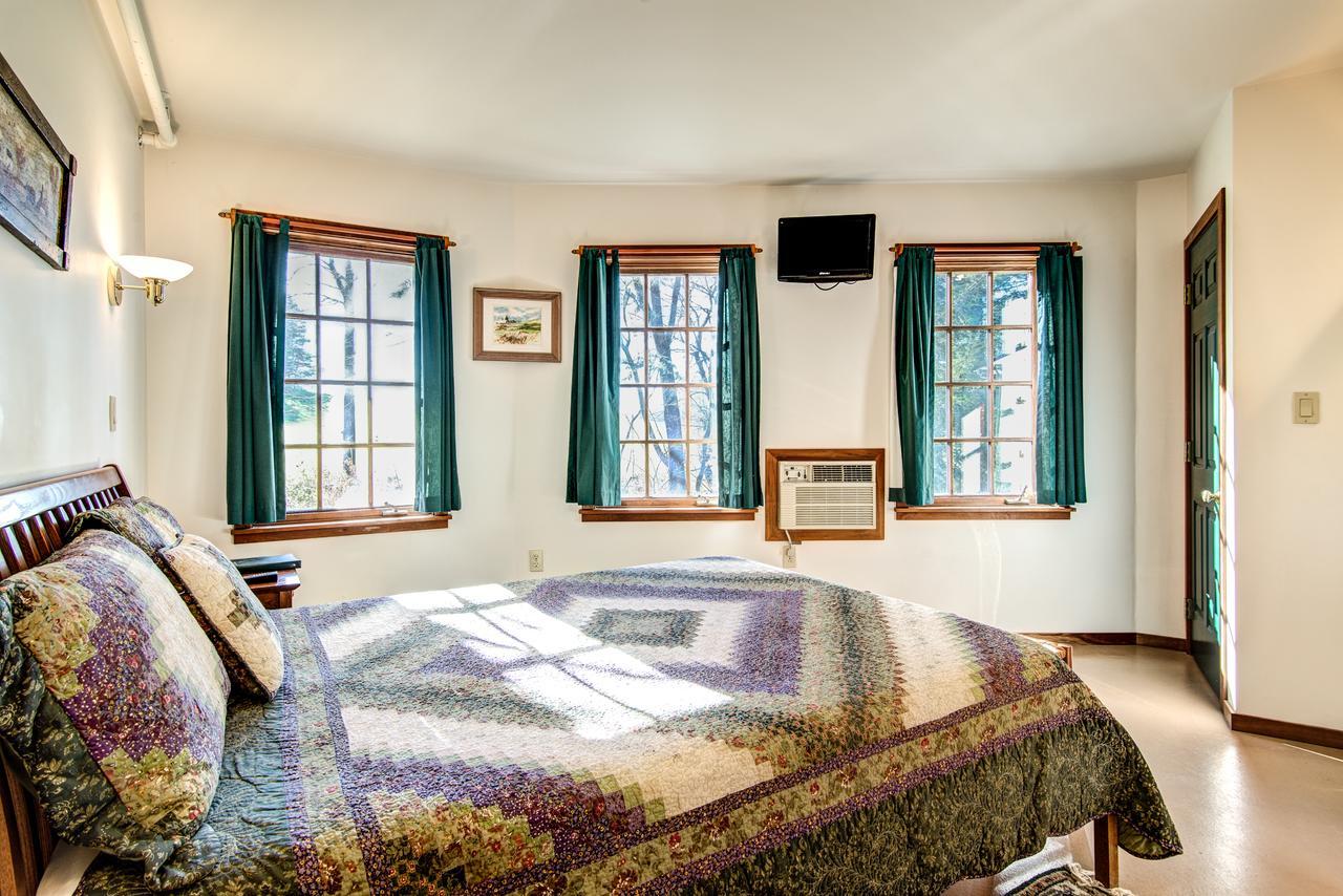 Breakfast On The Connecticut Bed and Breakfast Lyme Esterno foto